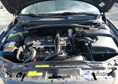 2002 Volvo V70 Xc из США, поврежденный, VIN YV1SZ58D521048023